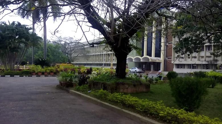 Main building and grounds at NIT Karnataka